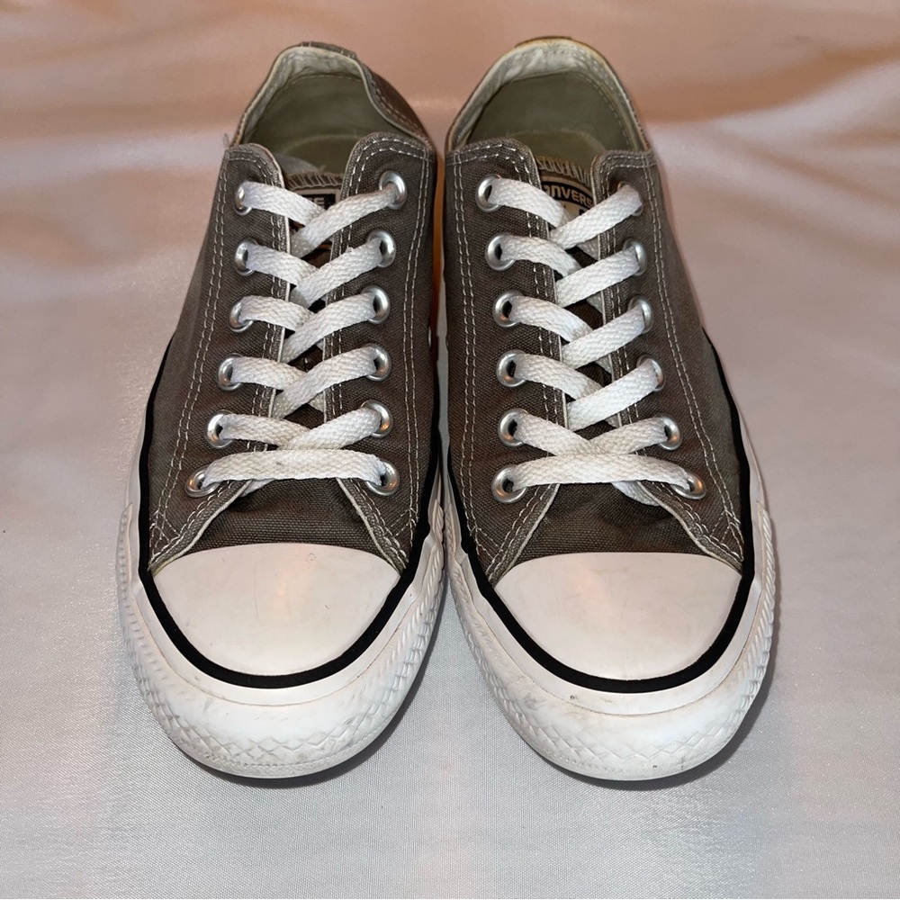 Converse Chuck Taylor All Star Low Top Grey Womens 7 / Mens 5